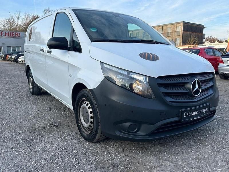 Gebraucht Mercedes Vito 102 PS (75 kW) 2020 Weiß Van