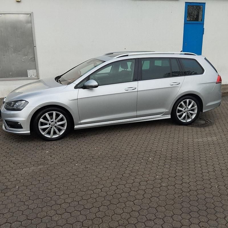 Silber Gebraucht 2015 VW Golf VII Kombi | 9.300 € (Superpreis) - Bild 1/4