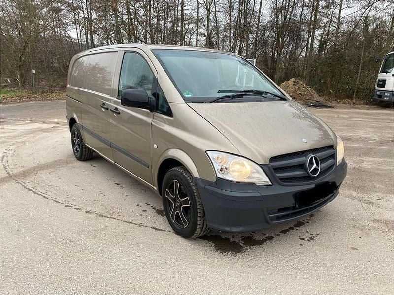 Gebraucht 2012 Mercedes Vito Van / Kleinbus | 8.995 € - Bild 1/4