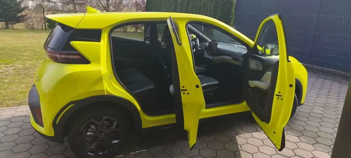 Gebraucht BYD Dolphin Boost 64 kW (88 PS) 2025 Gelb Kleinwagen