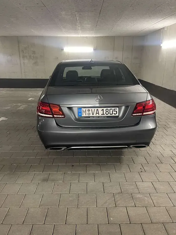 Gebraucht Mercedes E200 Avantgarde 136 PS (100 kW) 2016 Limousine