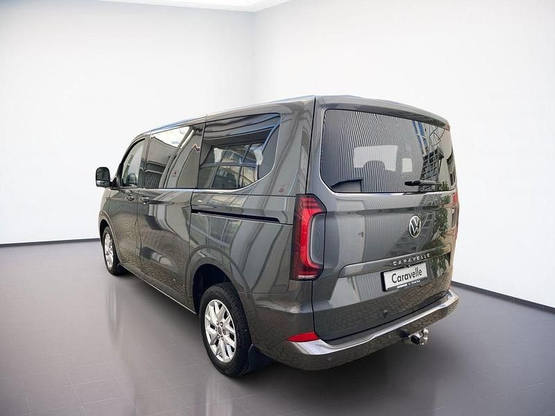 Neu VW Caravelle Style 170 PS (125 kW) 2025 Grau Van / Kleinbus