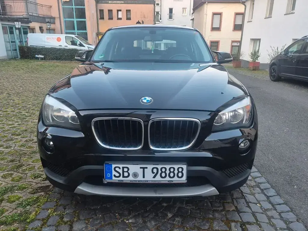 Gebraucht BMW X1 116 PS (85 kW) 2013 Schwarz SUV