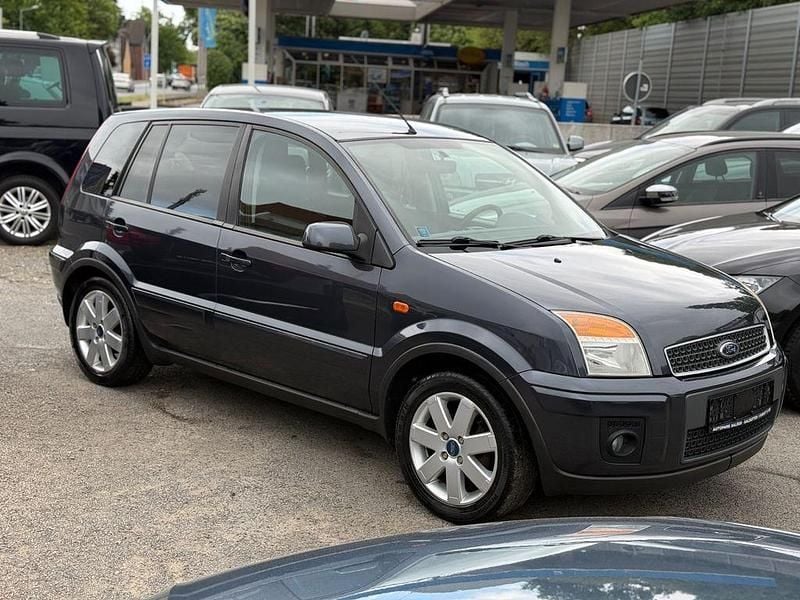 Brugt Ford Fusion 80 HK (58 kW) 2006 Grå Hatchback