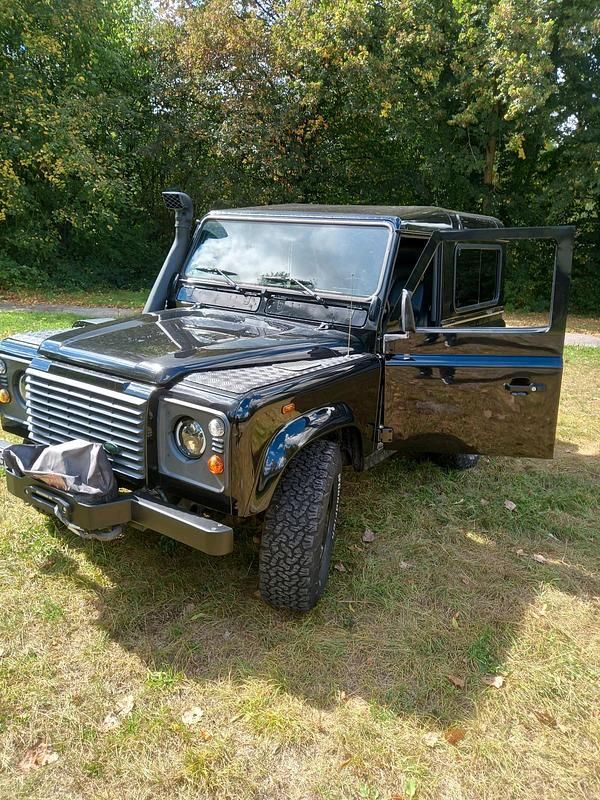 Gebraucht Land Rover Defender 122 PS (89 kW) 2006 Schwarz SUV