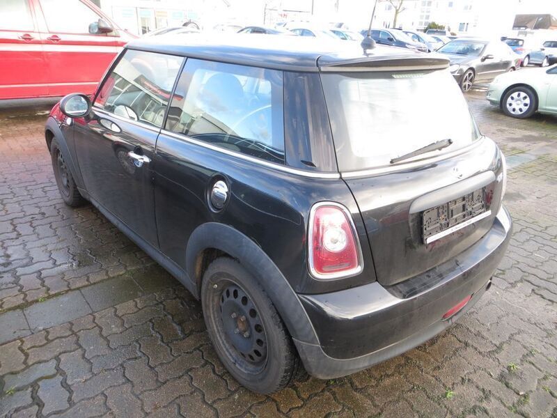Gebraucht Mini ONE 75 PS (55 kW) 2009 Schwarz Kleinwagen