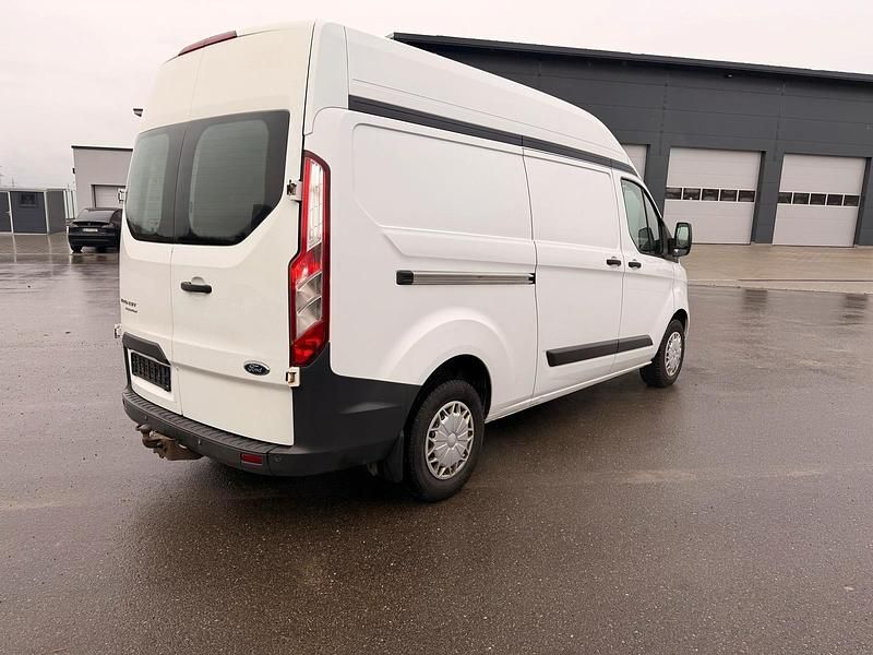 Second-hand Ford Transit Custom 125 CP (91 kW) 2014 Alb Monovolum