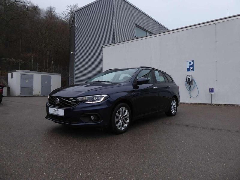 Vr717/a Gebraucht 2017 Fiat Tipo Lounge Kombi | 9.450 € (Fairer Preis) - Bild 1/4