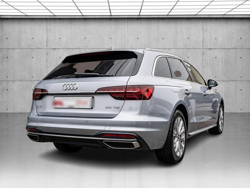 Silber Gebraucht 2019 Audi A4 Advanced Kombi | 23.500 € (Superpreis) - Bild 1/4