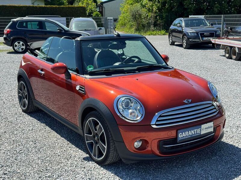 Orange Gebraucht 2011 Mini Cooper Cabriolet Cabrio | 6.999 € (Guter Preis) - Bild 1/4