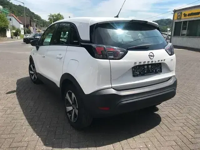 Gebraucht Opel Crossland 83 PS (61 kW) 2022 Weiß SUV