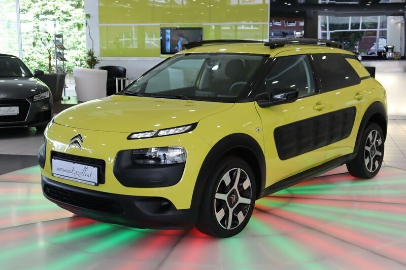 Gelb Gebraucht 2015 Citroën C4 Cactus Feel Kleinwagen | 9.950 € (Teuer) - Bild 1/4