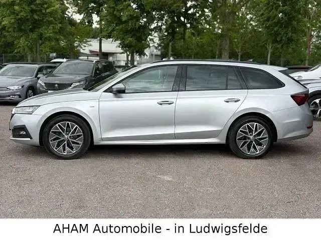 Gebraucht Skoda Octavia Tour 150 PS (110 kW) 2023 Silber Kombi