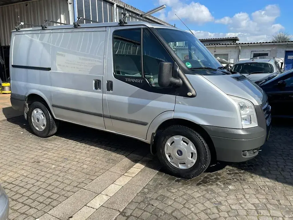 Gebraucht Ford Transit 101 PS (74 kW) 2012 Silber Van
