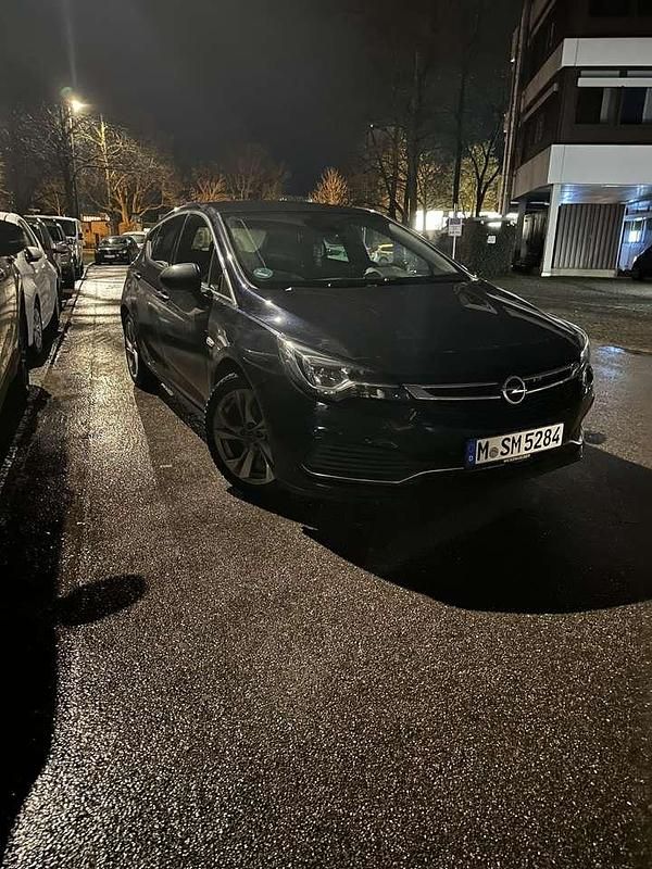 Gebraucht Opel Astra Dynamic 125 PS (91 kW) 2019 Limousine