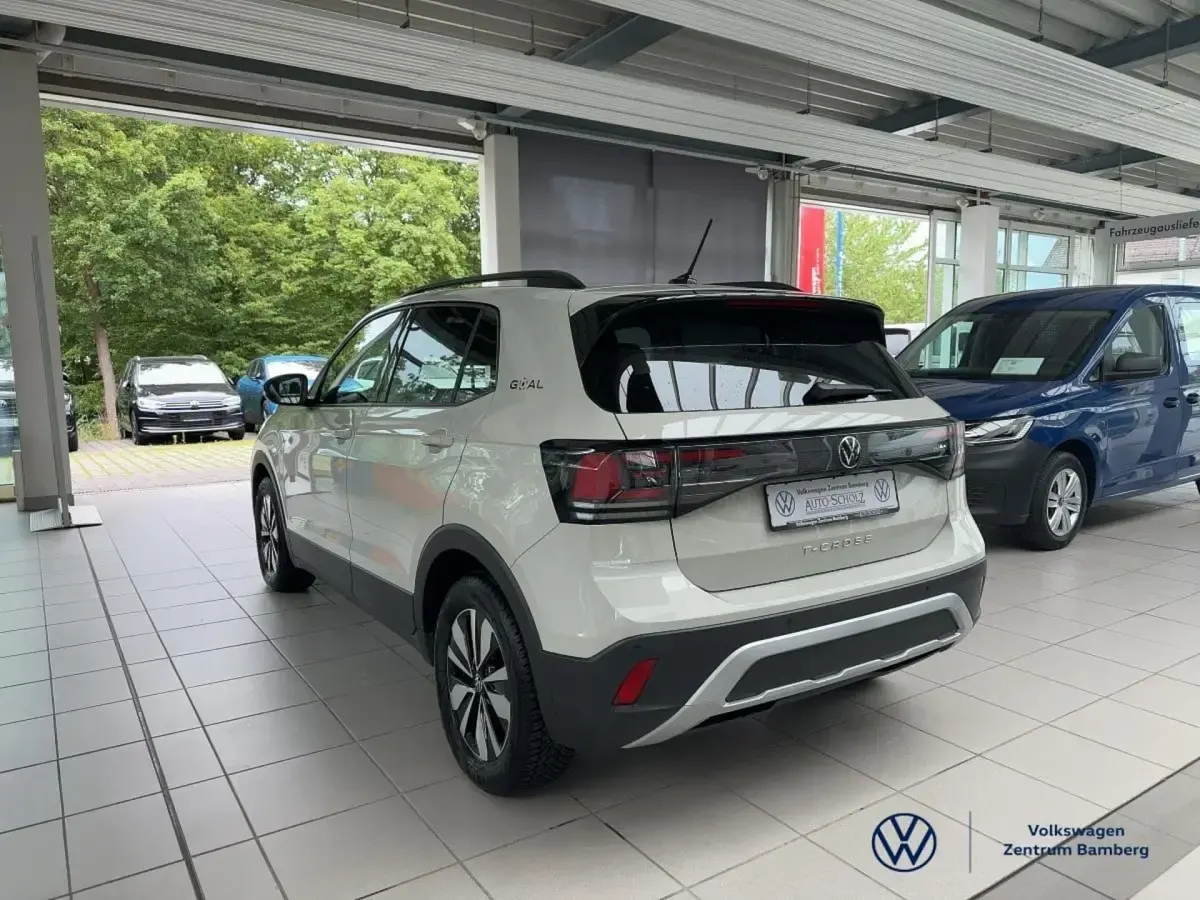 Gebraucht VW T-Cross Goal 116 PS (85 kW) 2025 Grau SUV