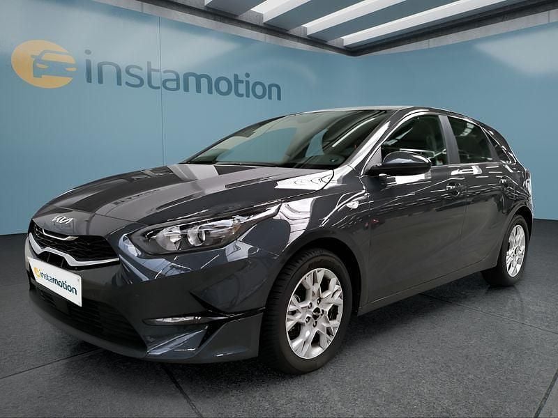 Grau Gebraucht 2025 Kia Ceed Kleinwagen | 23.999 € - Bild 1/4