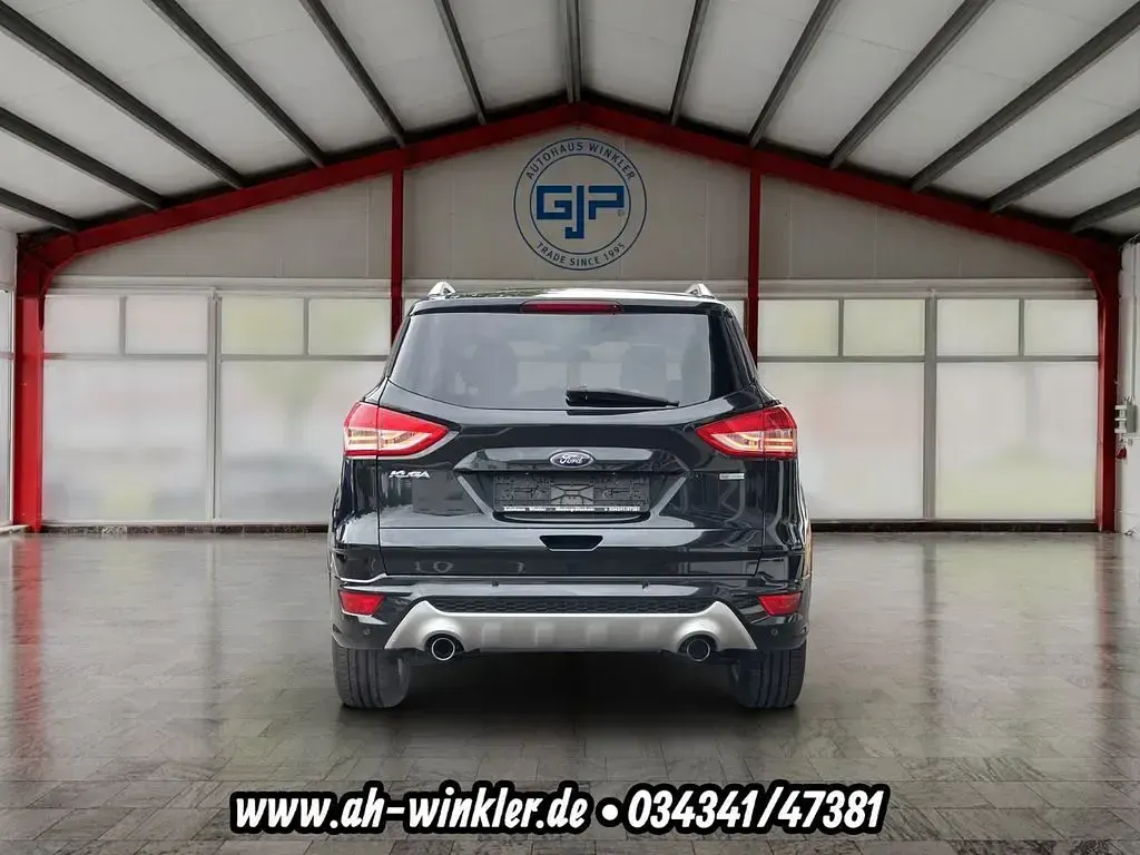 Gebraucht Ford Kuga Individual 182 PS (133 kW) 2014 Schwarz SUV