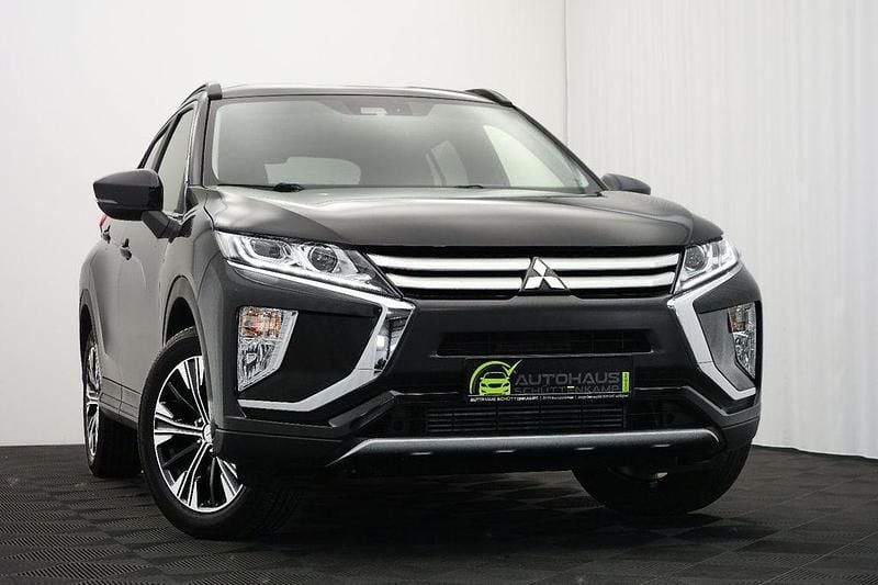 Schwarz Gebraucht 2020 Mitsubishi Eclipse Cross Diamant Edition SUV | 18.462 € (Guter Preis) - Bild 1/4