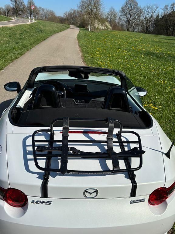 Gebraucht Mazda MX5 Exclusive-Line 132 PS (97 kW) 2016 Weiß Cabrio