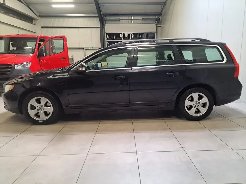 Occasion Volvo V70 175 ch (128 kW) 2010 Noir Break