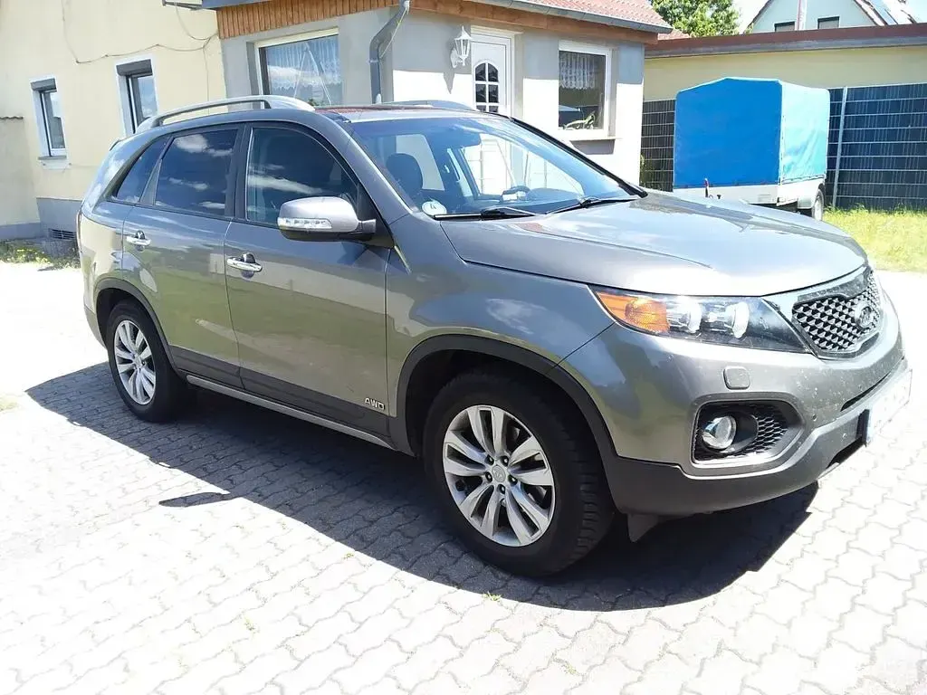 Gebraucht Kia Sorento Vision 197 PS (144 kW) 2011 Silber SUV