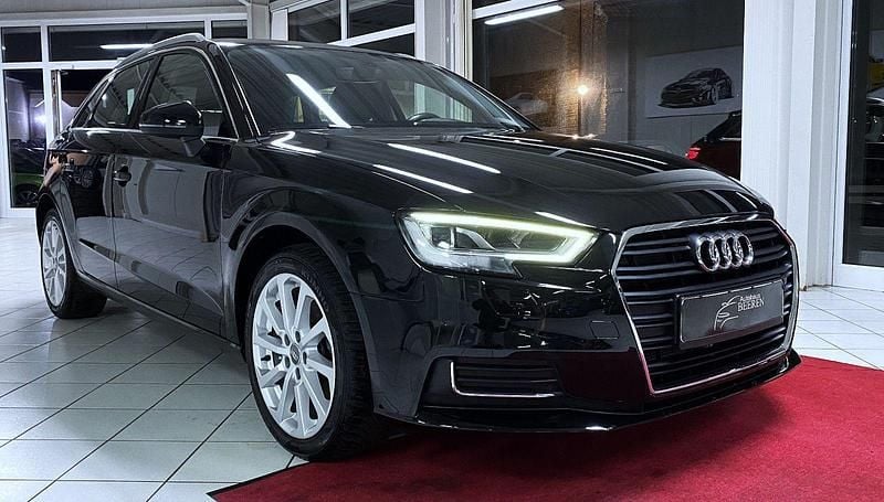 Gebraucht Audi A3 Sportback Design 150 PS (110 kW) 2019 Schwarz Kleinwagen