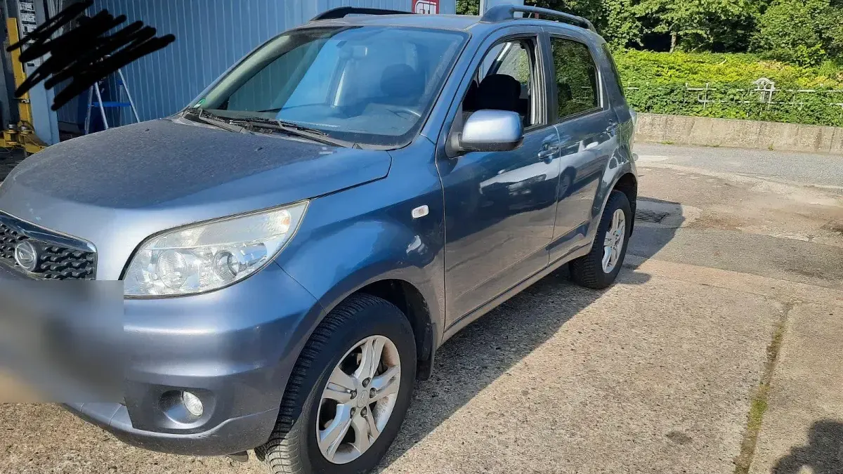 Gebraucht Daihatsu Terios 102 PS (75 kW) 2011 Blau SUV