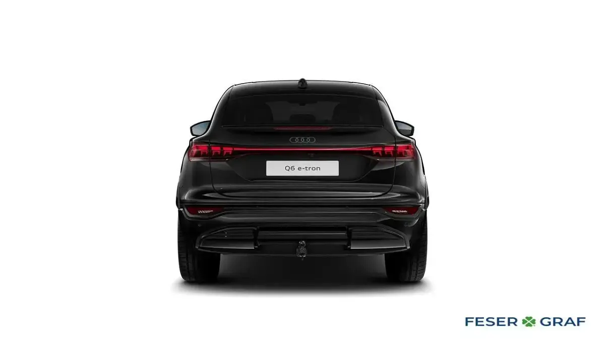 Neu Audi Q6 e-tron S-Line 225 kW (306 PS) 2026 Mythosschwarz metallic SUV