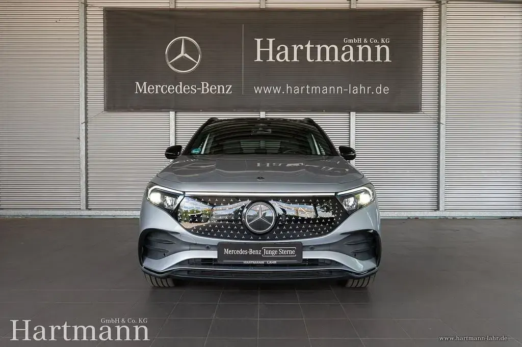 Gebraucht Mercedes EQA300 Advanced 167 kW (228 PS) 2024 Hightechsilber SUV