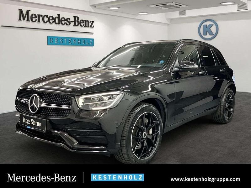 Schwarz Gebraucht 2022 Mercedes GLC300 AMG SUV | 43.790 € (Teuer) - Bild 1/4
