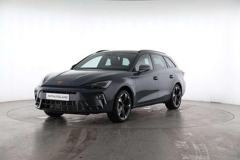 Gebraucht Cupra Leon 204 PS (150 kW) 2025 Blau Kombi