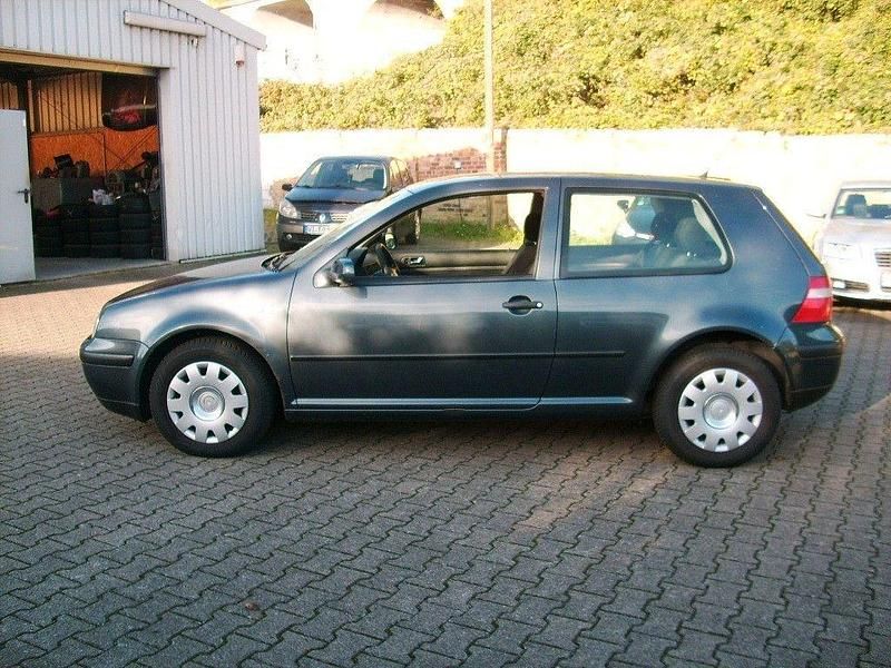 Gebraucht VW Golf IV Ocean 75 PS (55 kW) 2003 Grau Limousine