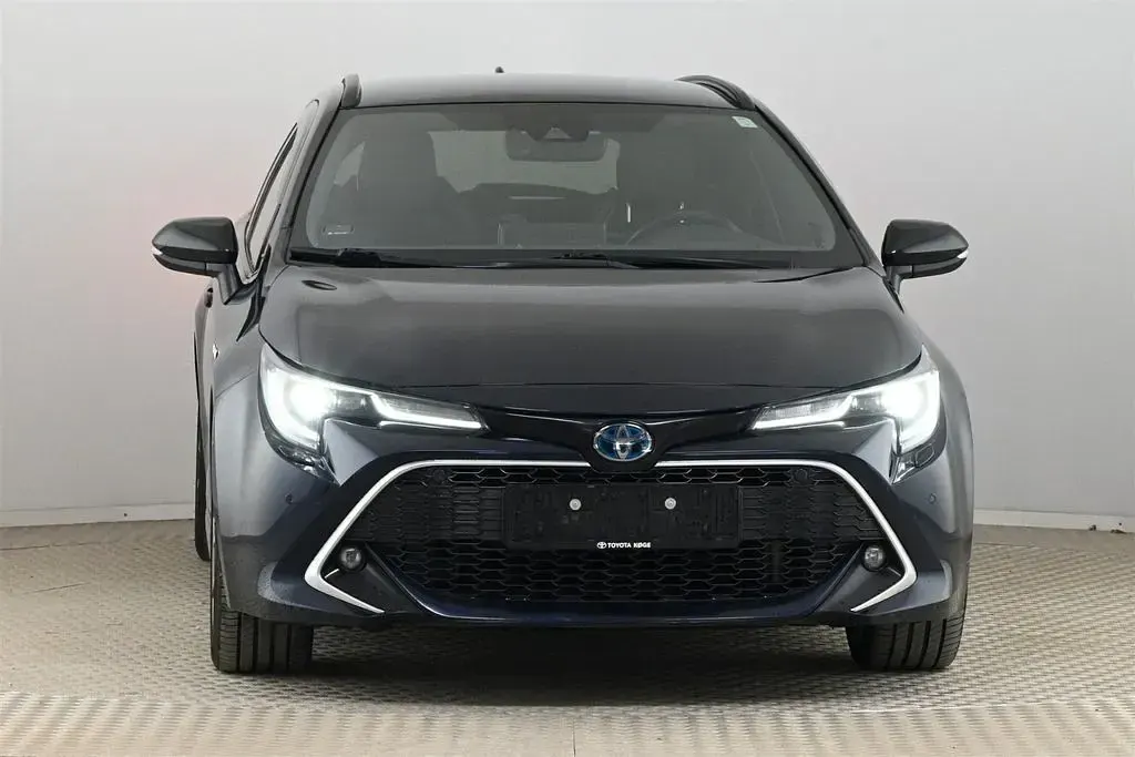 Gebraucht Toyota Corolla Club 152 PS (111 kW) 2021 Schwarz Kombi