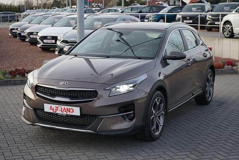 Gebraucht Kia XCeed Vision 140 PS (102 kW) 2020 Braun SUV