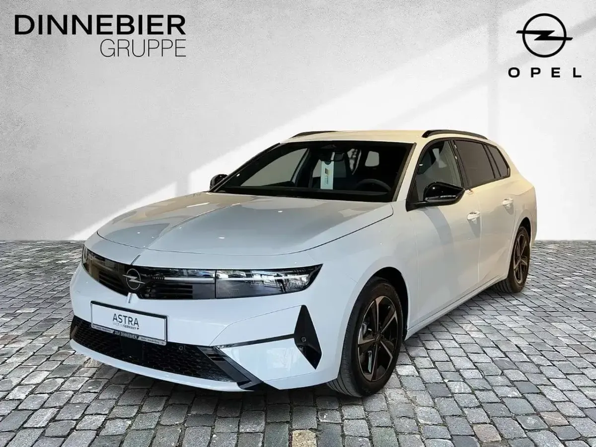 Gebraucht Opel Astra Edition 131 PS (96 kW) 2026 Weiß Kombi