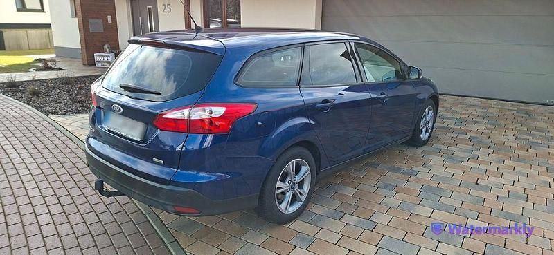 Gebraucht Ford Focus SYNC Edition 101 PS (74 kW) 2014 Blau Limousine