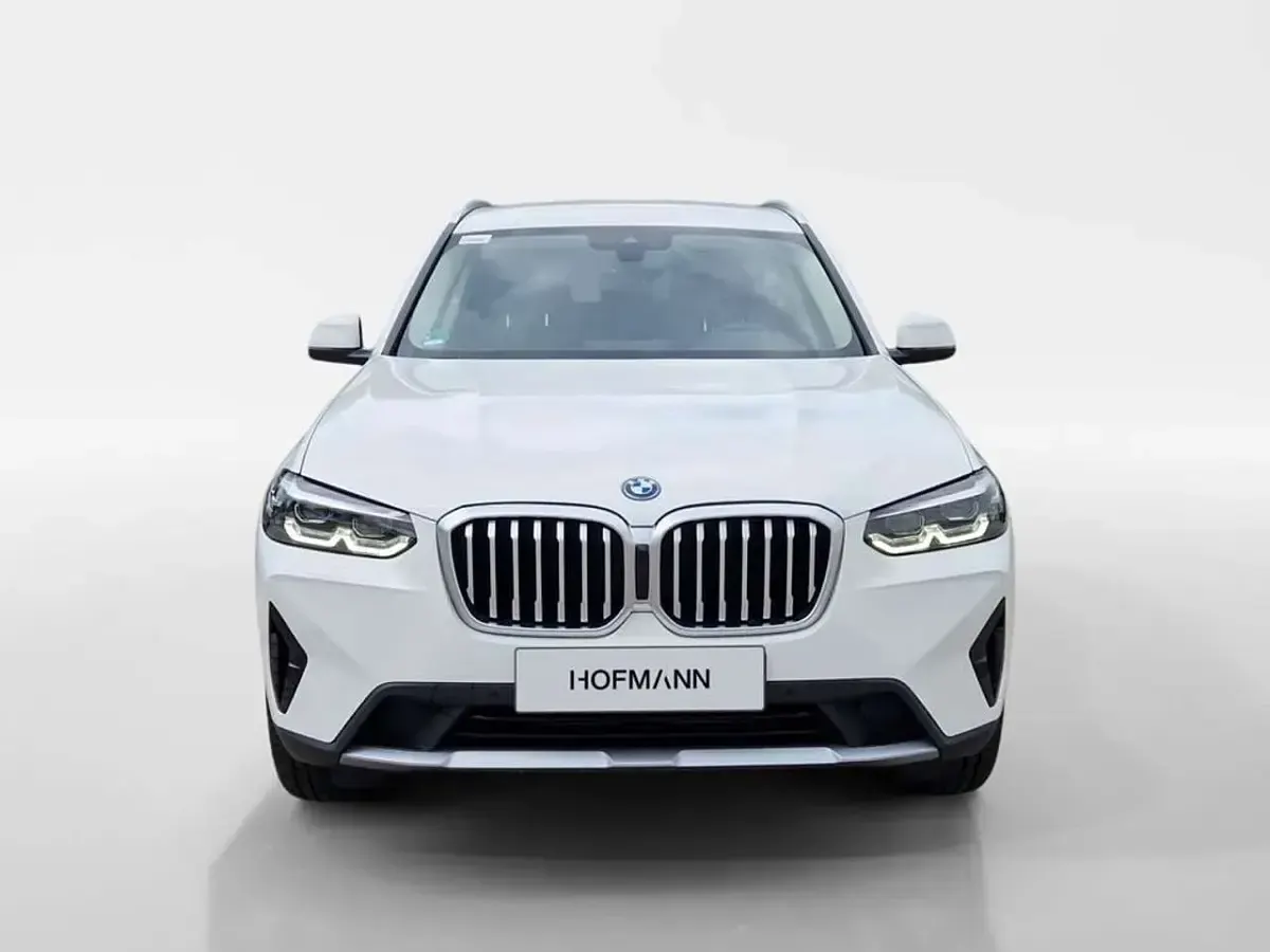 Gebraucht BMW X3 Sport Line 292 PS (214 kW) 2022 Alpinweiß uni SUV