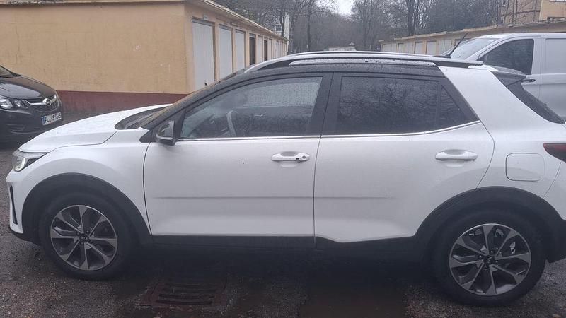 Gebraucht Kia Stonic Platinum 120 PS (88 kW) 2018 Weiß SUV