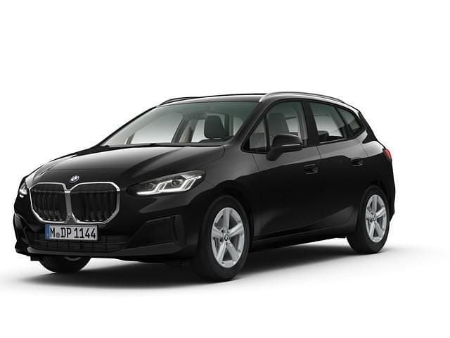 Gebraucht BMW 220 Active Tourer 156 PS (114 kW) 2025 Schwarz Van / Kleinbus