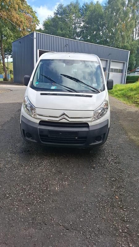 Weiß Gebraucht 2011 Citroën Jumpy Van / Kleinbus | 1.650 € (Superpreis) - Bild 1/4