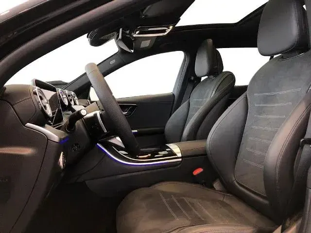 Gebraucht Mercedes C220 AMG line 197 PS (144 kW) 2026 Metalliclack obsidianschwarz Kombi
