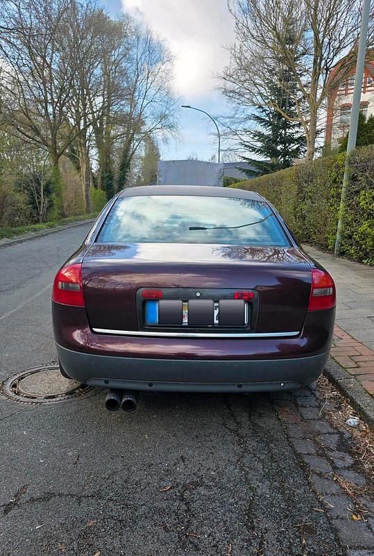 Gebraucht Audi A6 165 PS (121 kW) 1999 Rot Limousine