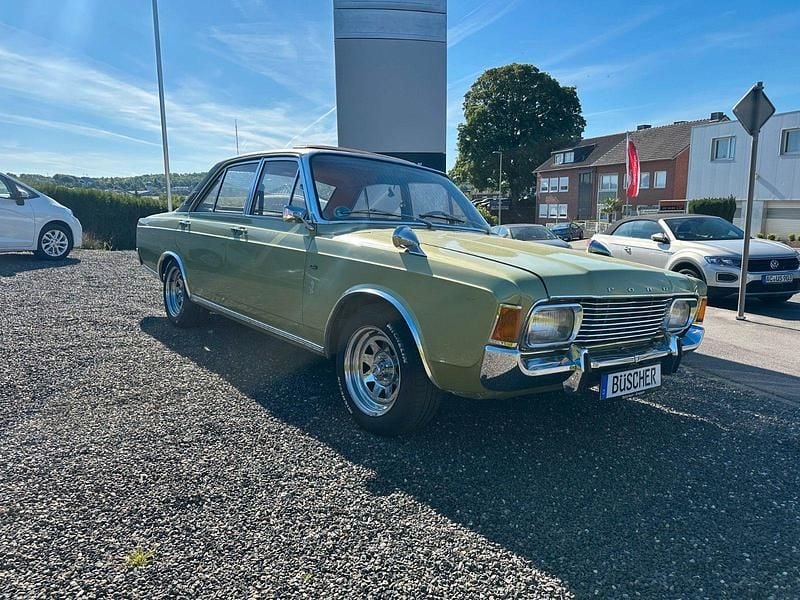 Hellgrün 5 metallic Gebraucht 1970 Ford Taunus XL Limousine | 16.950 € - Bild 1/4