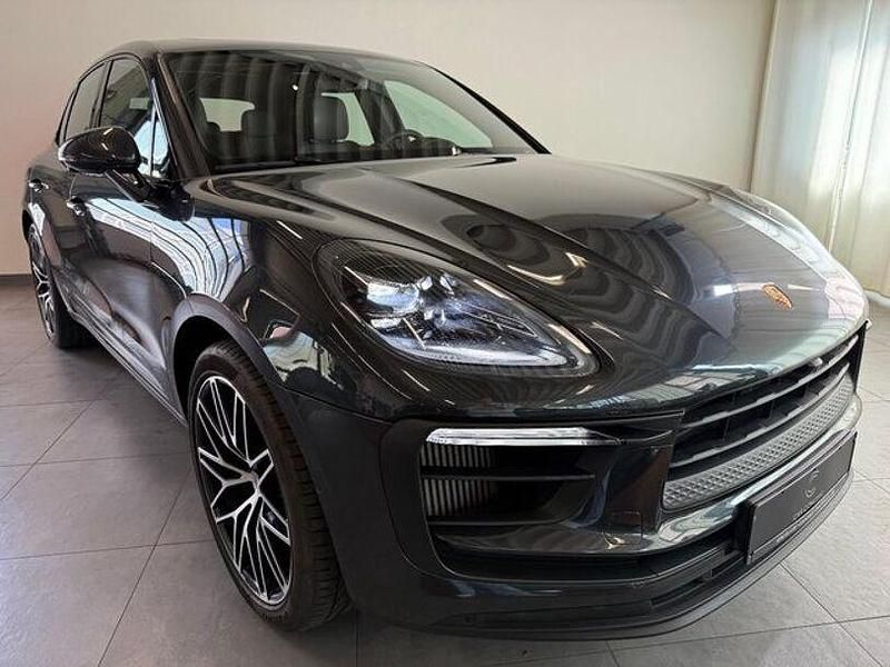Gebraucht Porsche Macan S 381 PS (280 kW) 2024 Vulkangrau SUV