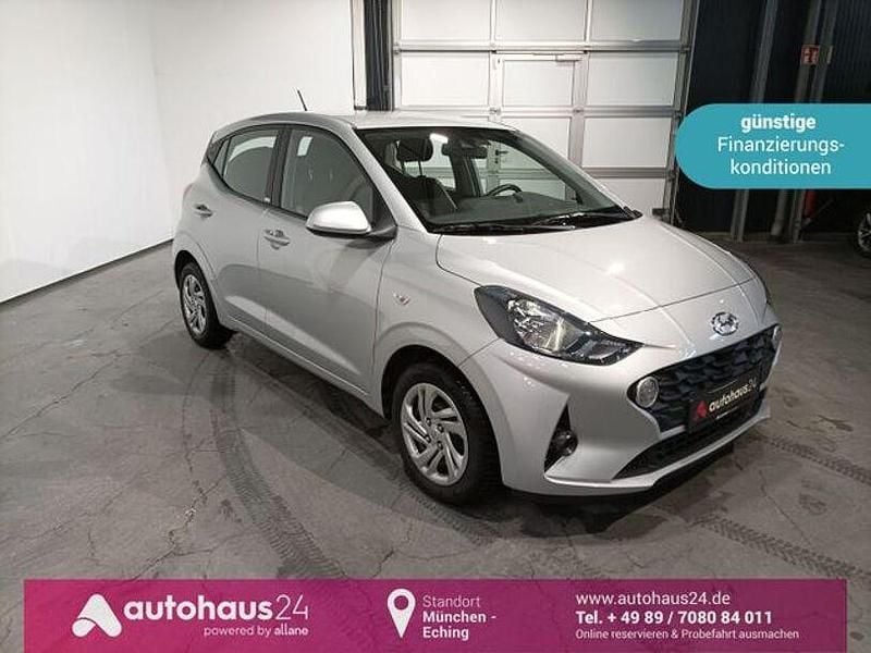 Silber Gebraucht 2021 Hyundai i10 Select Kleinwagen | 11.220 € (Fairer Preis) - Bild 1/4
