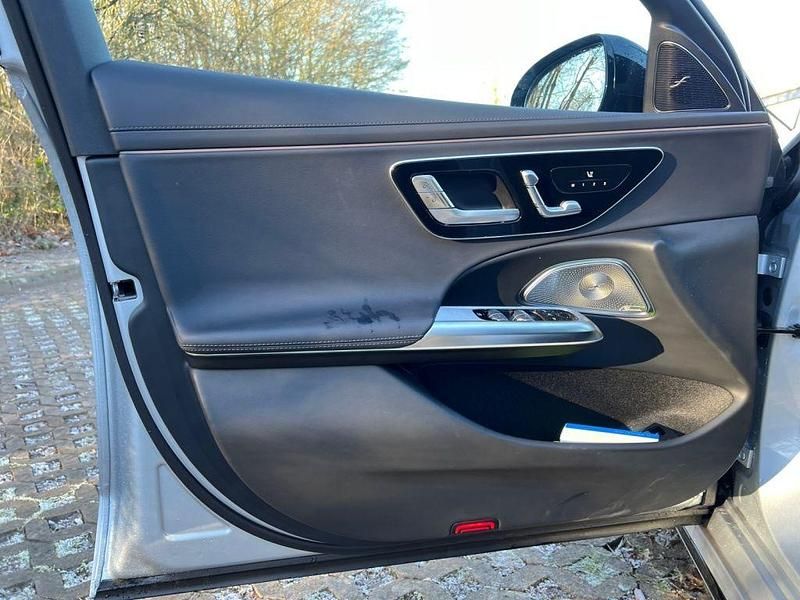 Gebraucht Mercedes E300 AMG 313 PS (230 kW) 2024 Silber Limousine