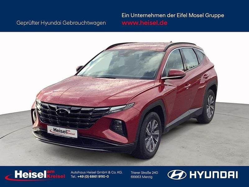Rot Gebraucht 2021 Hyundai Tucson Select SUV | 23.460 € (Superpreis) - Bild 1/4