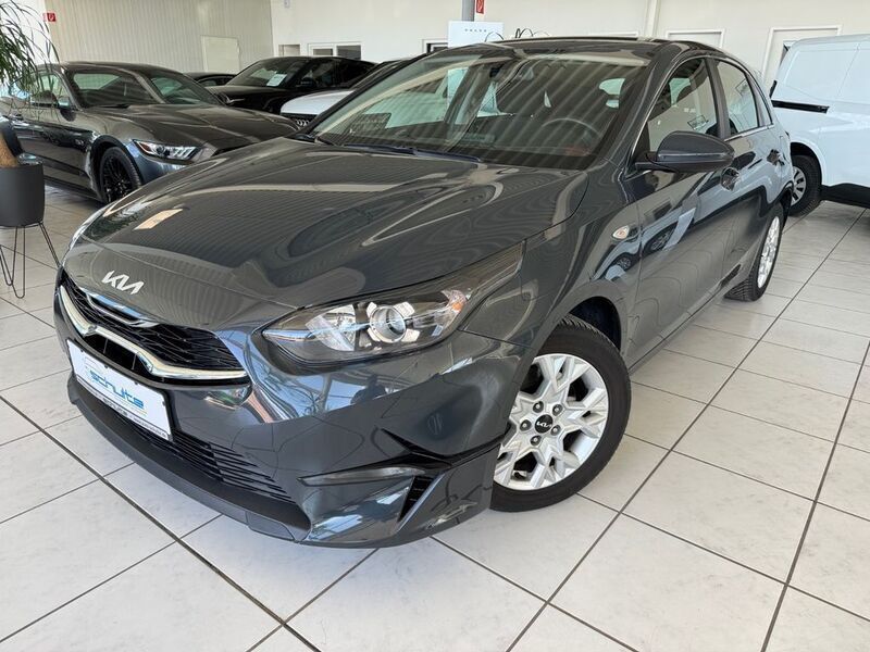 (h8g) pentametal met. (metallic) Gebraucht 2022 Kia Ceed Kombi | 21.950 € (Guter Preis) - Bild 1/4