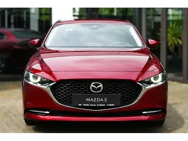 Używany Mazda 3 Selection 186 KM (136 kW) 2023 Czerwony Sedan/Limuzyna